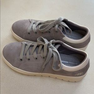 Skechers women’s lace-up sneakers. Size 9